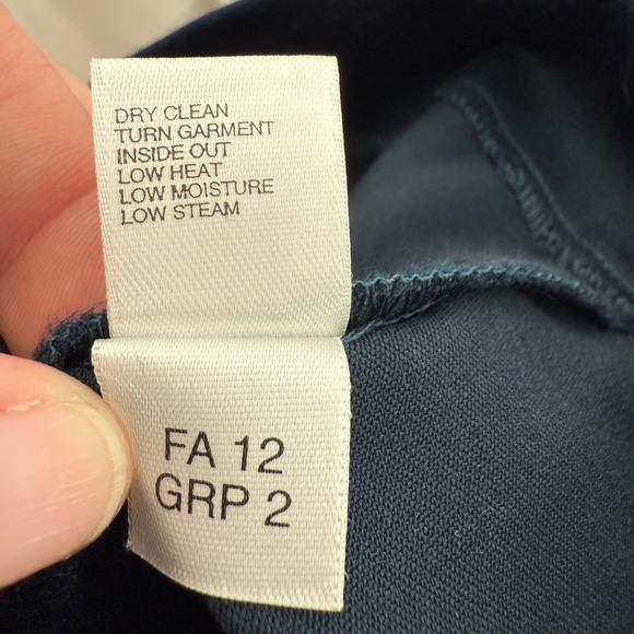 ST. JOHN Women's Size‎ 14 Navy Blue Wool Blend Straight Leg Dress Pants Career - Picture 12 of 12